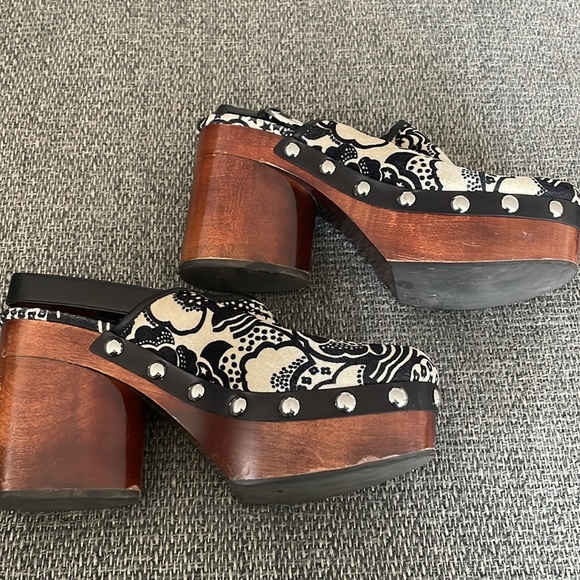 Marc Jacobs Clog Mules size 7/7.5 - Picture 5 of 5